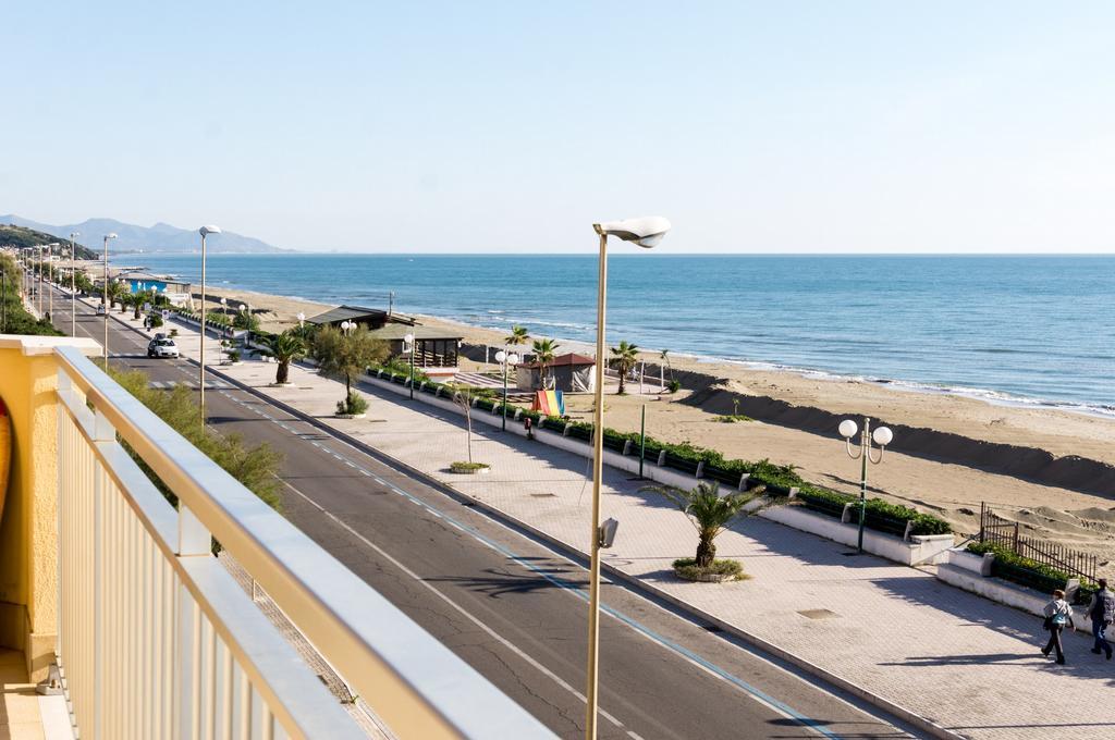 Апартаменты Il Mare In Giardino Скаури Экстерьер фото