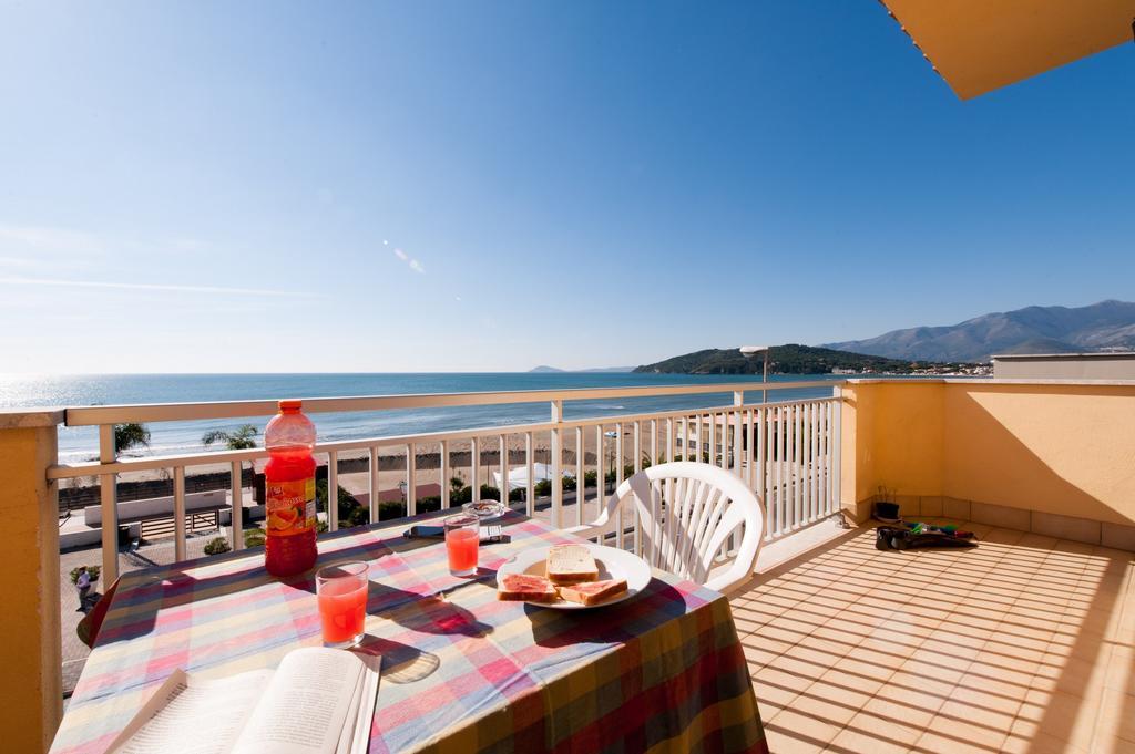 Апартаменты Il Mare In Giardino Скаури Экстерьер фото